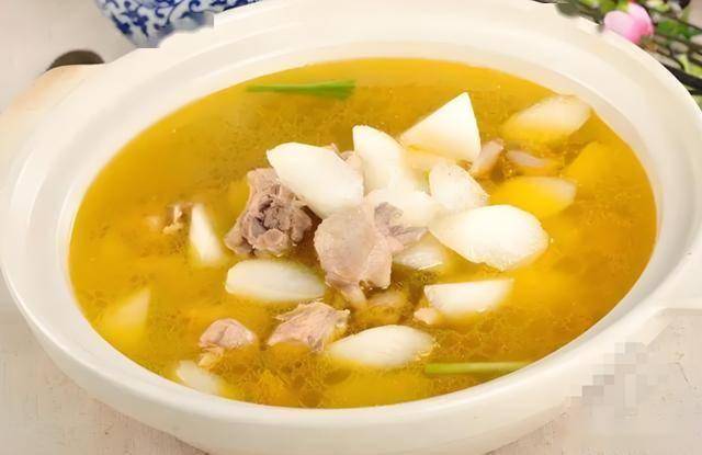 现在到入伏，建议女人常吃这三种食物，驱寒祛湿，气色更好