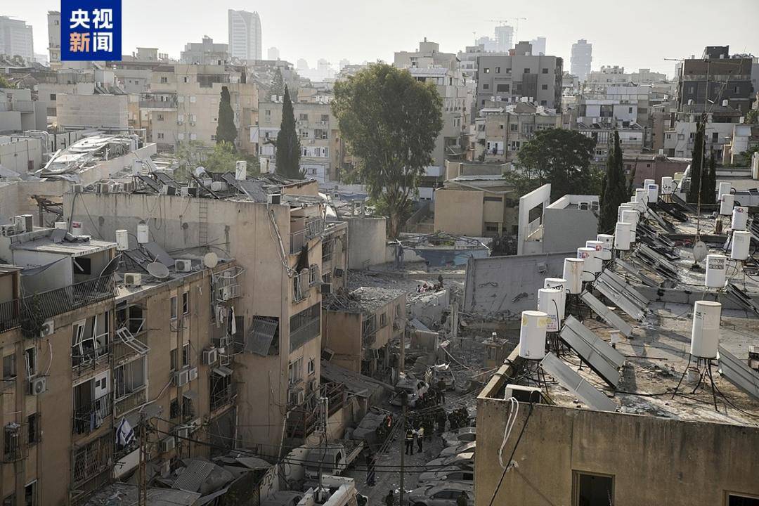 以方称伊朗发动11轮袭击，包括370枚弹道导弹和上百架无人机