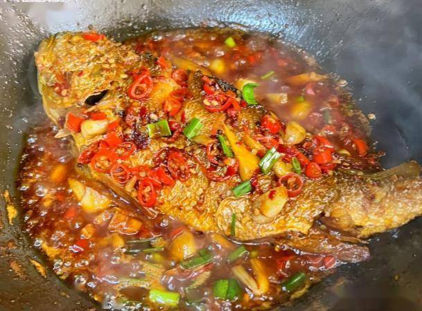 最有营养的4种鱼，建议常做给孩子吃，补脑益智，强免疫，助成长