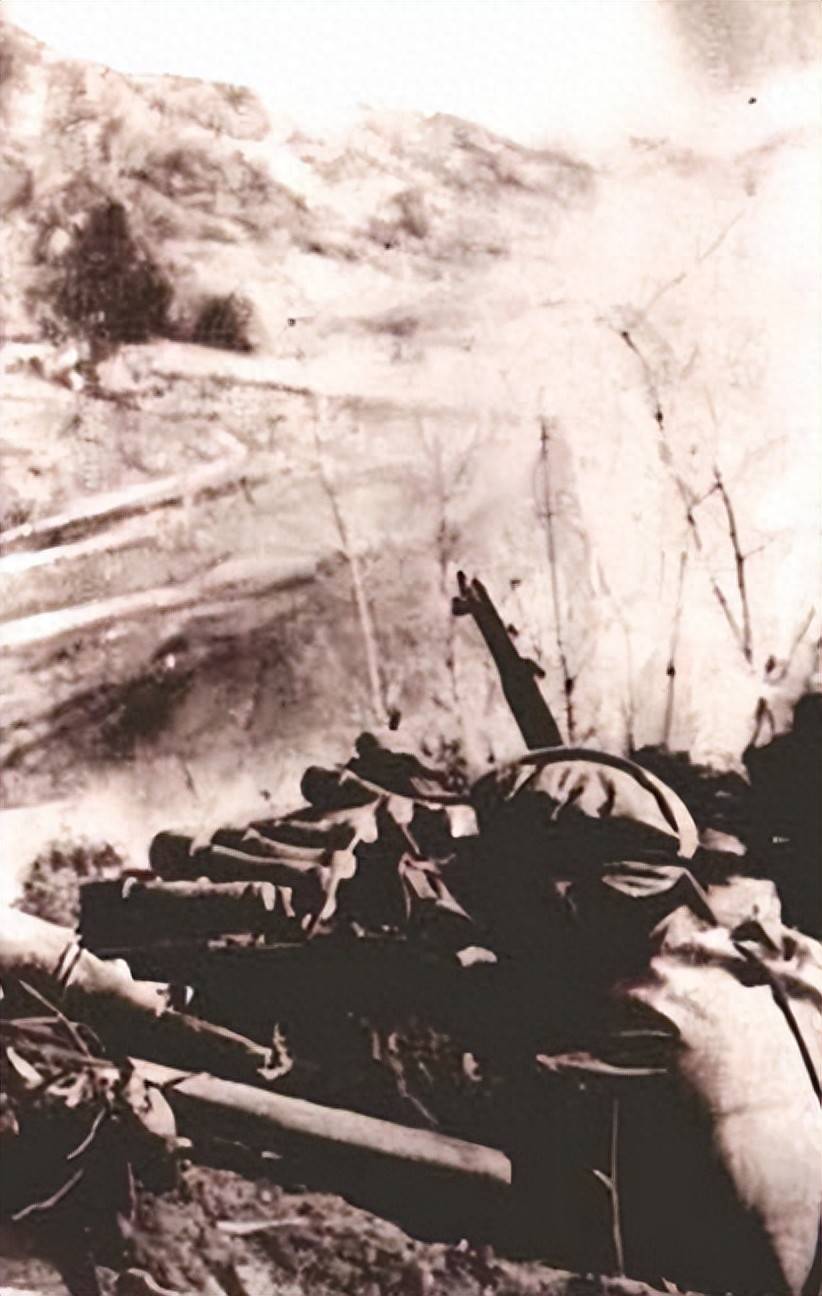 原创            我军一个师救了5个军，为什么集体违反军队纪律，导致背上处分