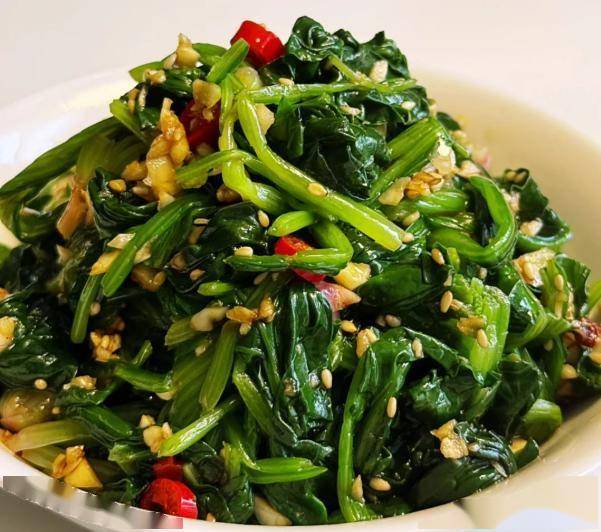 高血压要控盐？除了芹菜，这6种“降压菜”要常吃，指标稳降下来！