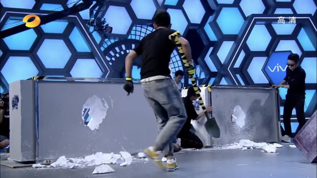 十年前那铲子，划开了多少娱乐圈霸凌真相