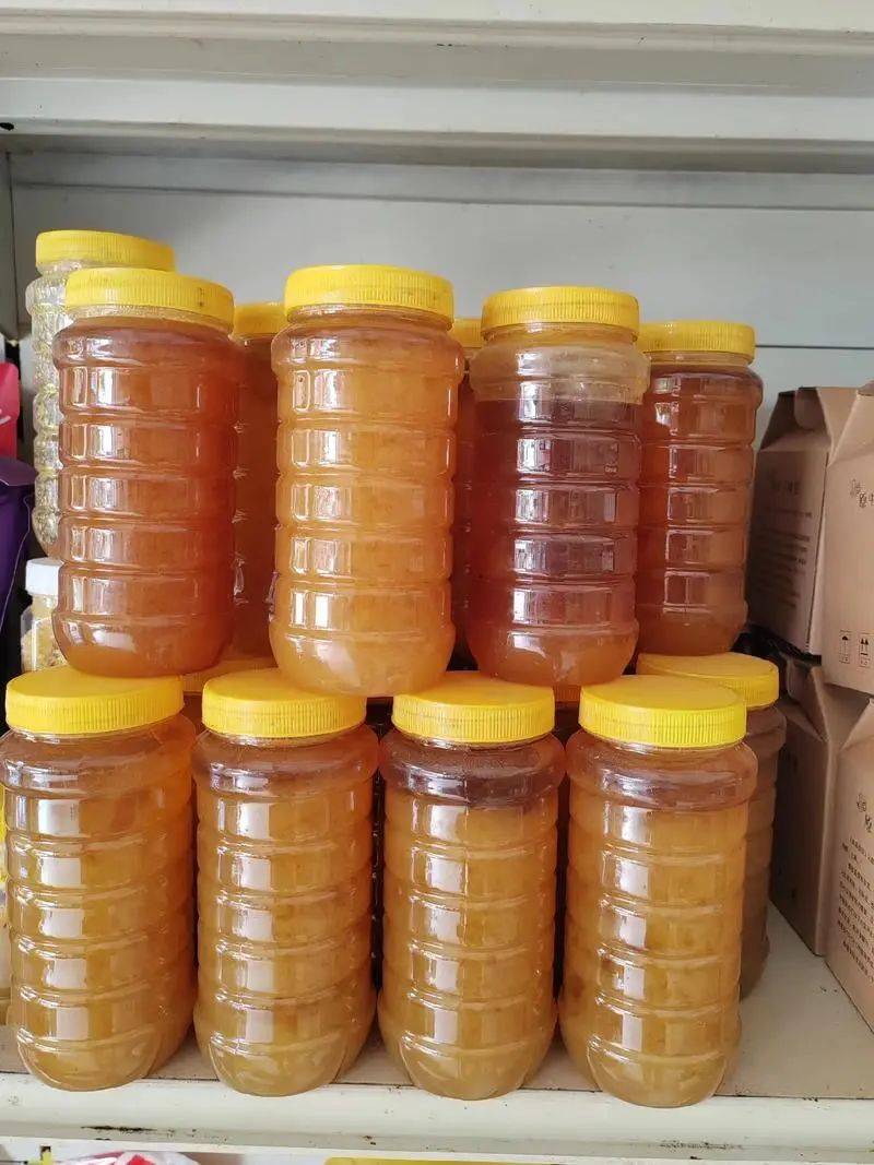 原创            把蜂蜜瓶子倒过来，假蜂蜜立马现原形，以后再也不用担心买假蜂蜜！