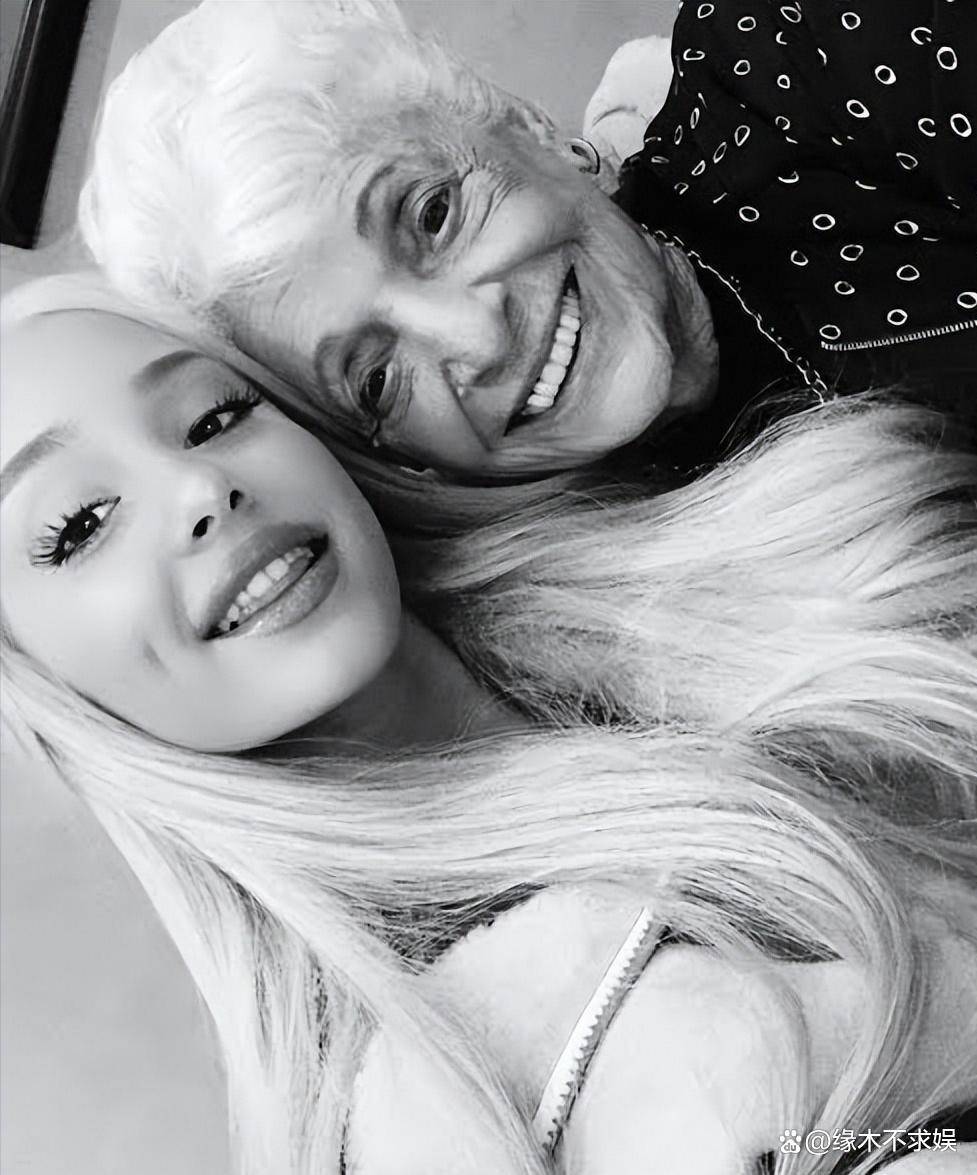 原创            歌坛天后A妹公布噩耗，祖母去世享年99岁，海量合影曝光太催泪！