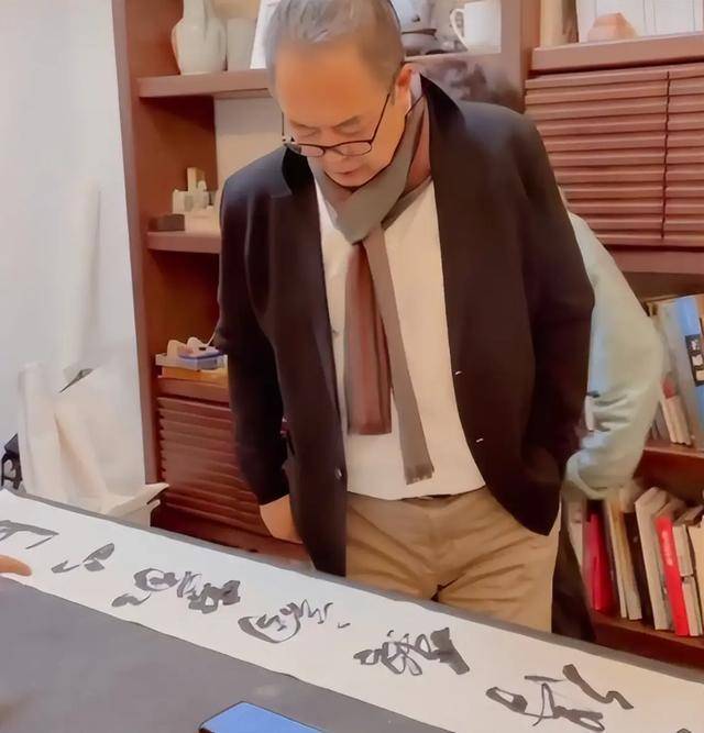 原创            改国籍、口出狂言，这3位名副其实的“老戏骨”已然活成了笑话！