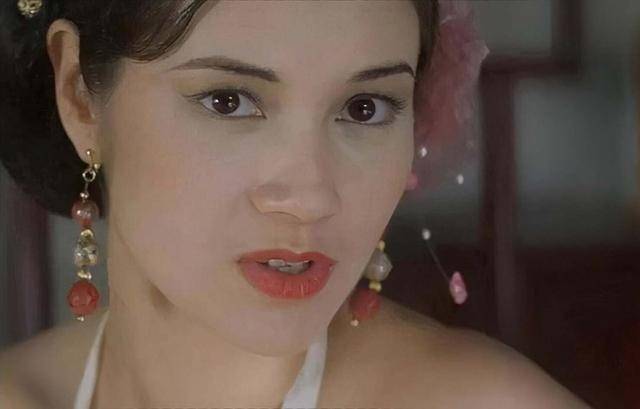 好惨！香港知名女星遭面粉公司无情解雇，变无业游民陷经济困境