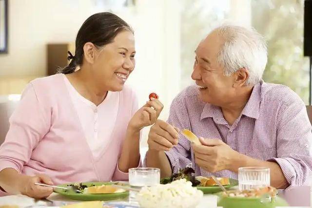 这3种饮料正在“摧毁”你的胰岛！医生苦劝：糖尿病患者最好远离