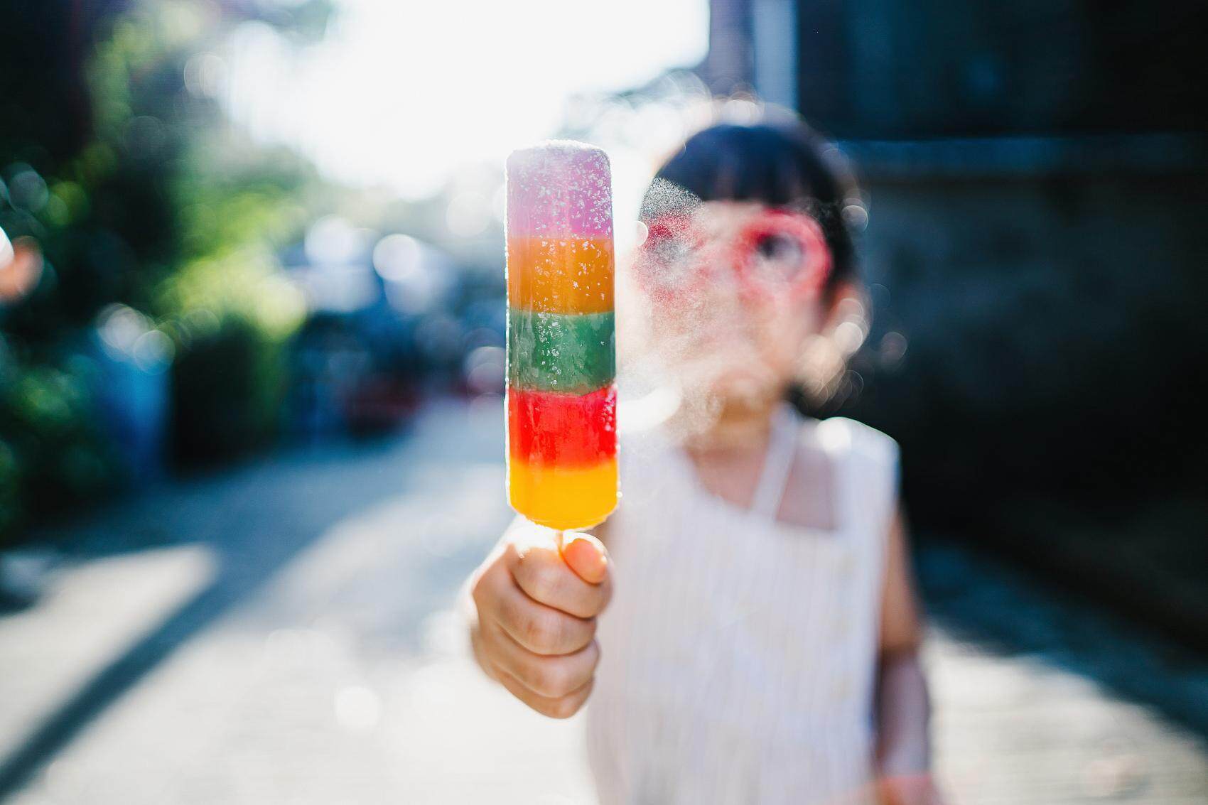 夏至将至，中暑就灌藿香正气水？阳暑不可用！