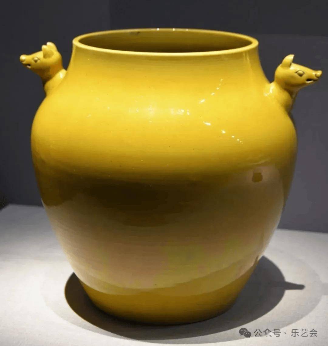 孟和套格套分享：《盛世之器：清代康雍乾时期景德镇陶瓷珍品展》上篇