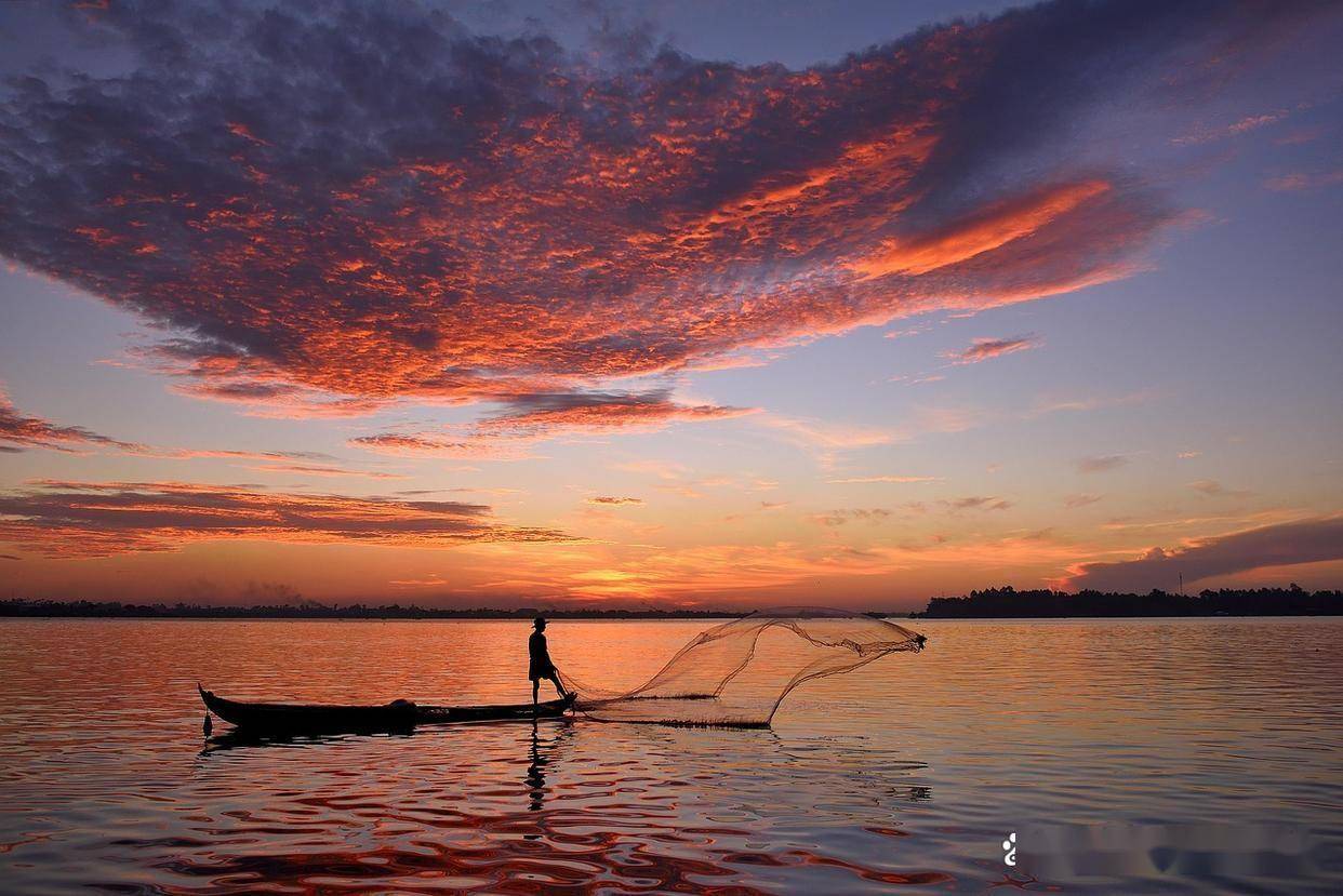 国家医保局：统一规范常用美容整形类价格项目