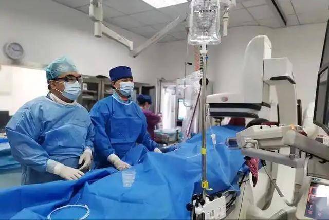 44岁男子突发脑梗死亡，医生：晚上不要做4件事，或加大脑梗风险