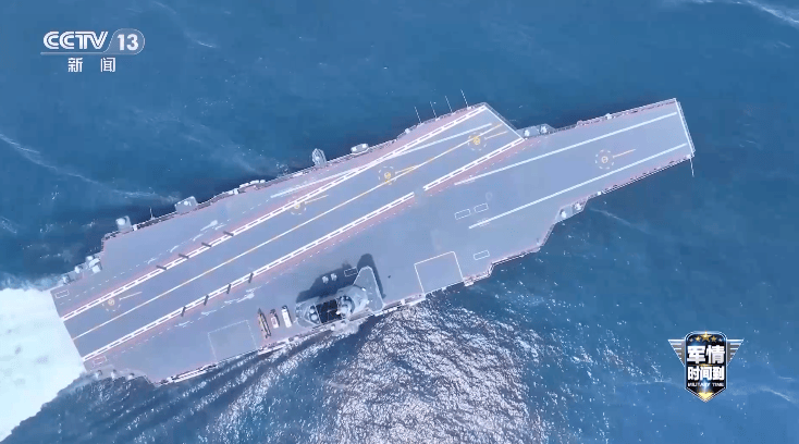 双航母首次同现西太平洋，三航母时代即将到来！官方披露福建舰最新消息