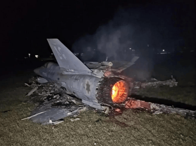 原创            哈梅内伊动真格，以色列“王牌”被废？消息传开，引全球关注