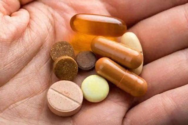 医生发现：老人若开始补充叶酸，不用多久，身体或出现这3个变化