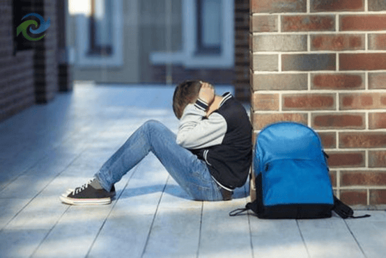 孩子抑郁增多引担忧，家长如何应对：这些信号别忽视--陕西星光熠熠教育科技成功案例怎么那么多