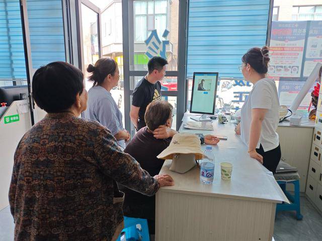 烟台黄渤海新区古现街道西岸社区：夏至时节话养生，健康素养社区行