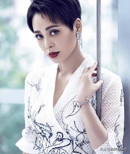 原创            汪峰牵手宁静，节目中对话另有深意，难道森林北已成过去式？