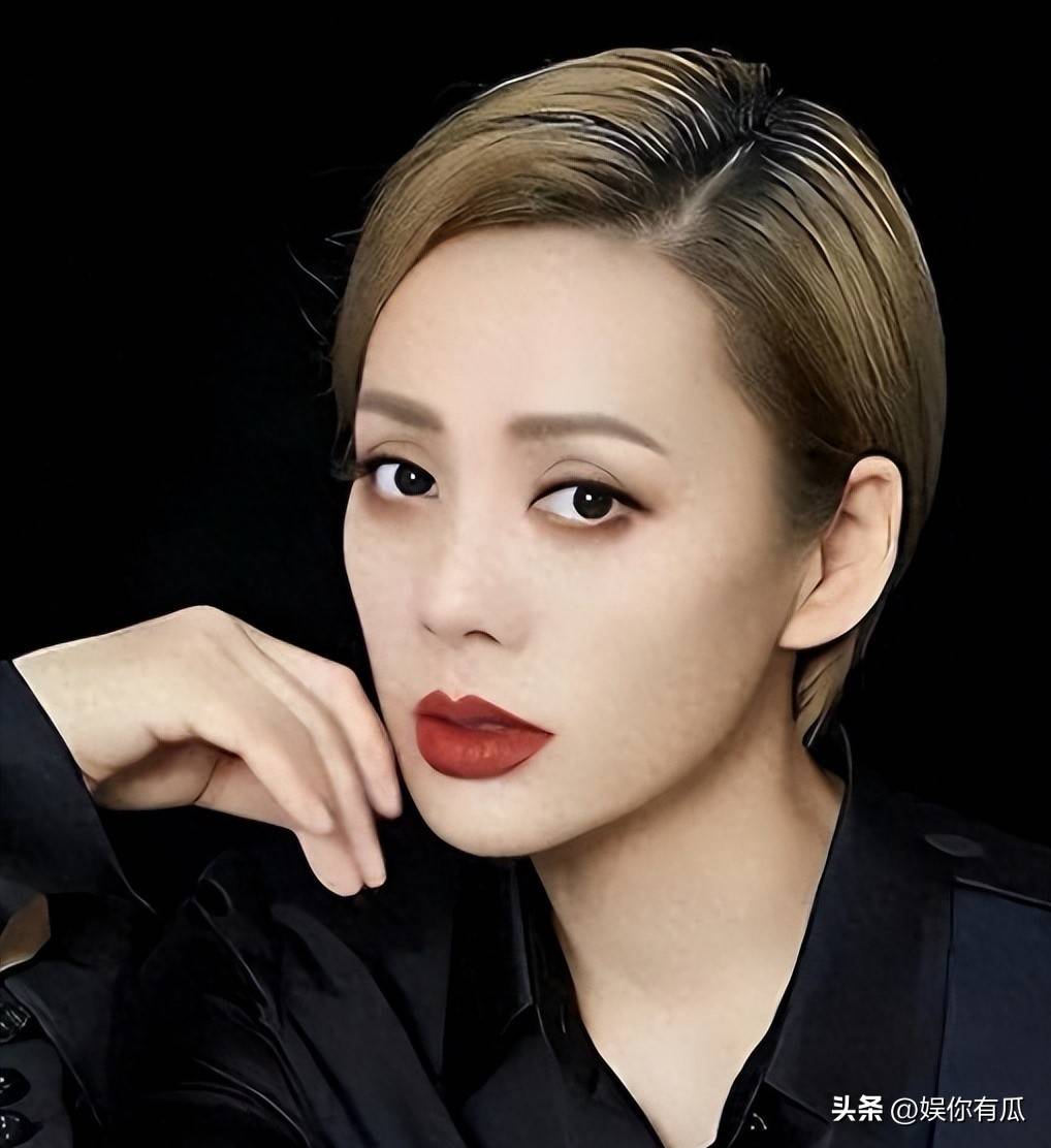 原创            宁静回应“牵手”真相，汪峰处境尴尬，里子面子全失