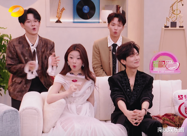 原创            做了三季综艺，观众仍打9.8高分，背后是这次流量密码的突破