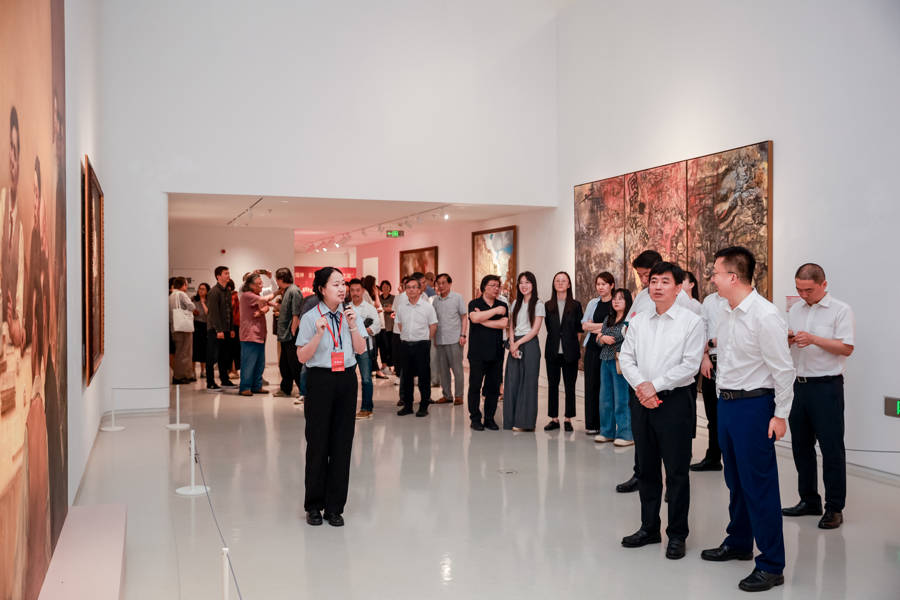 23件中共一大馆藏珍品首度离沪，昆山邂逅“艺术中的红”