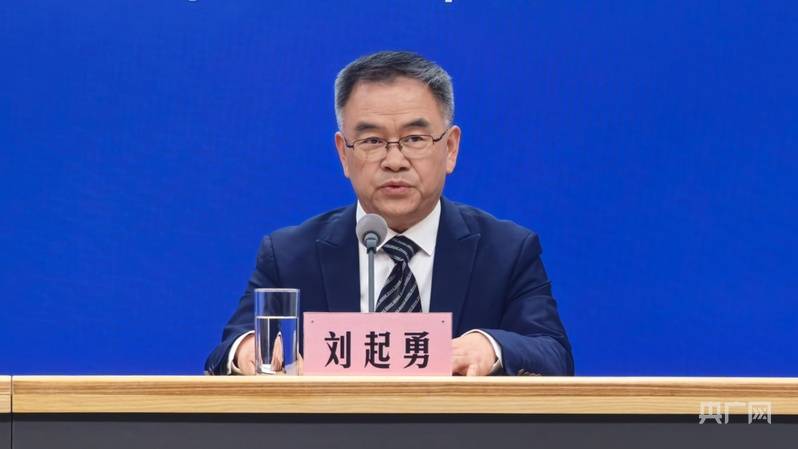 中疾控：我国新冠病毒感染已达今年第一个阶段性高位