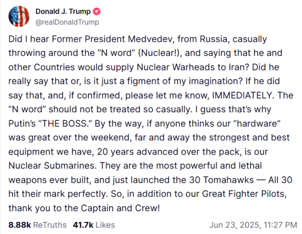 特朗普隔空掐架梅德韦杰夫：别嘴上老是“核”不“核”的