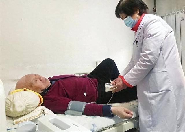 气温升高，高血压患者注意：饭后宁可不运动，也别做这3种锻炼！