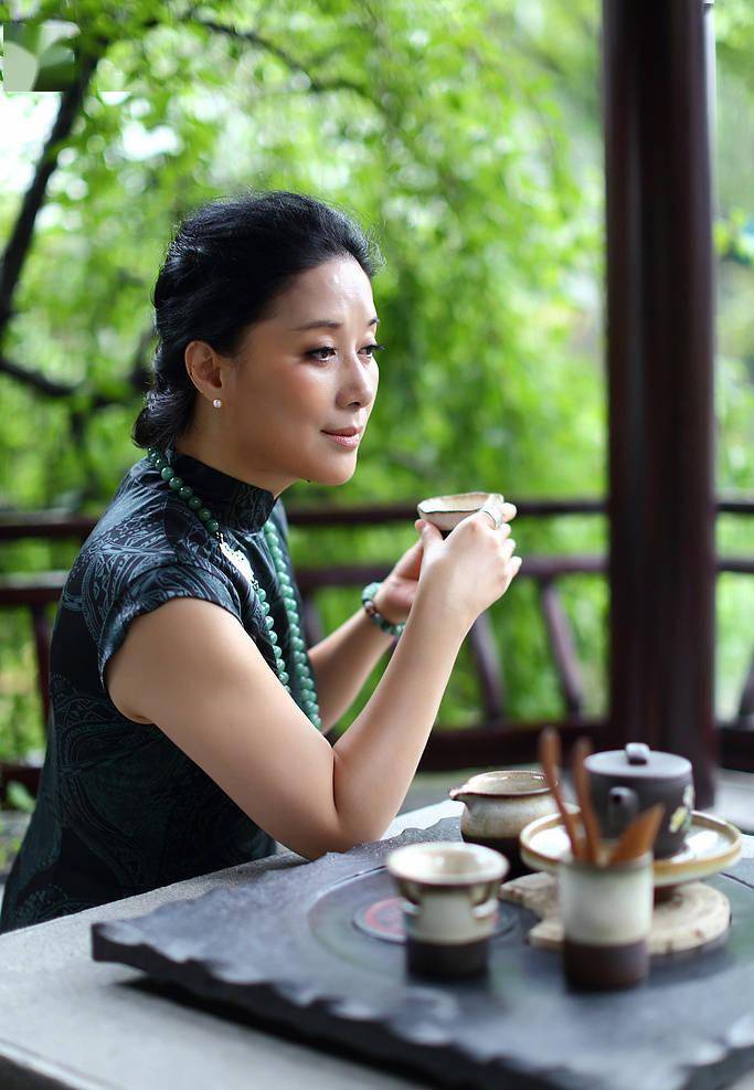 专访丨越剧表演艺术家茅威涛：正因为年轻，越剧才有更大创新空间