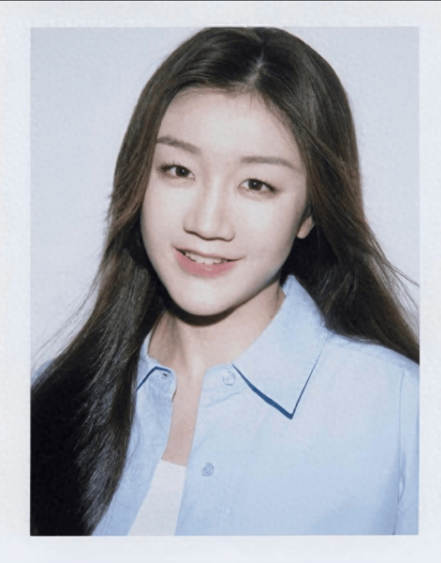 5G冲浪选手全红婵上线，猛夸陈梦写真照漂亮，与陈梦关系亲密无间