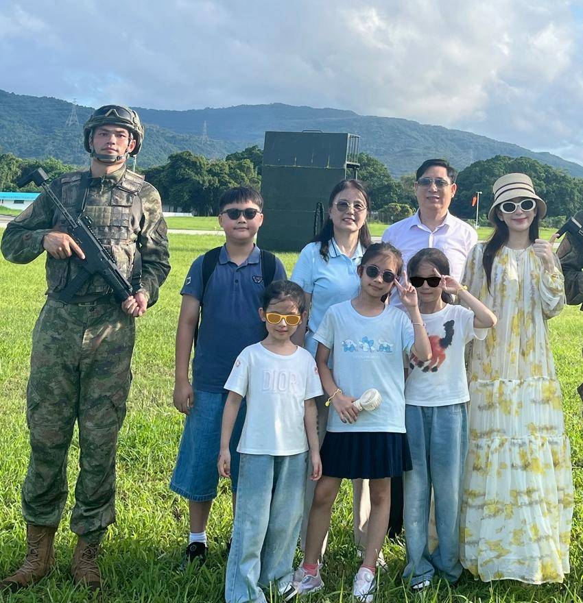 原创            37岁方媛曝三胎近况，孕反不强带全家出游，粉丝盼她给郭富城生子