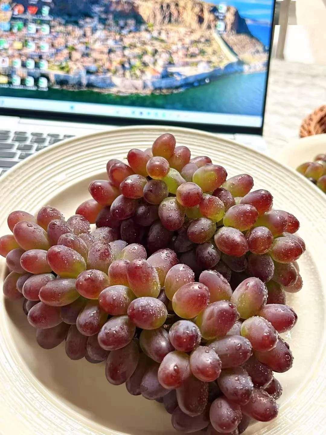 原创            40岁后最好的抗衰品“葡萄”，7种吃法，抗氧化，延缓衰老，皮肤好