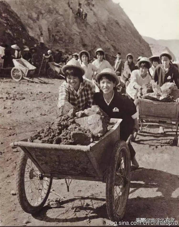 原创            伟大不用去刻意美化，都是历史写成，那叫刻骨铭心！