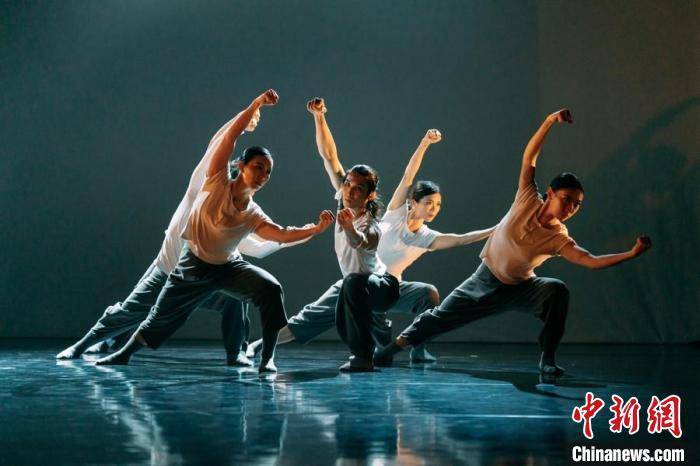 沪港共启三年艺术合作 共探中国舞蹈未来