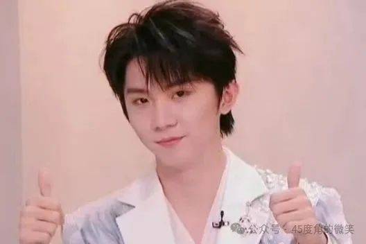 歌手2025：马嘉祺“难听”上热搜背后，是偏见还是真实水平？