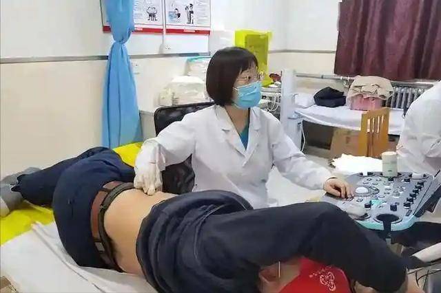 男性肾脏开始衰老时，一般会有4个症状！若没有，说明肾脏还年轻