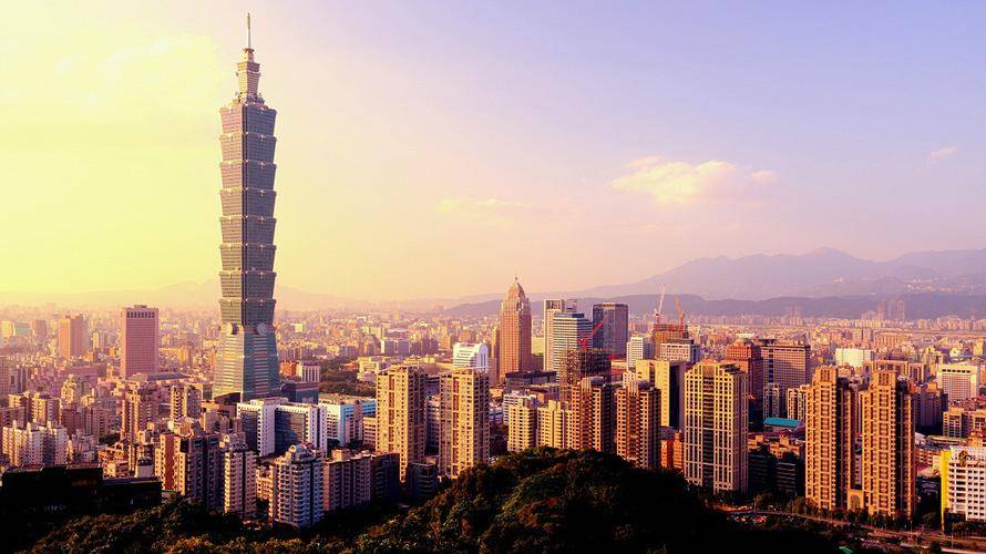 三件事：韩国瑜表态轰动舆论；逼中国与俄切割？马科斯报应来了