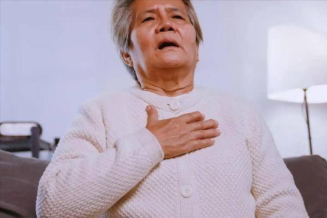 心肌炎是怎么来的？医生多次强调：患心肌炎的人，大多有4个共性