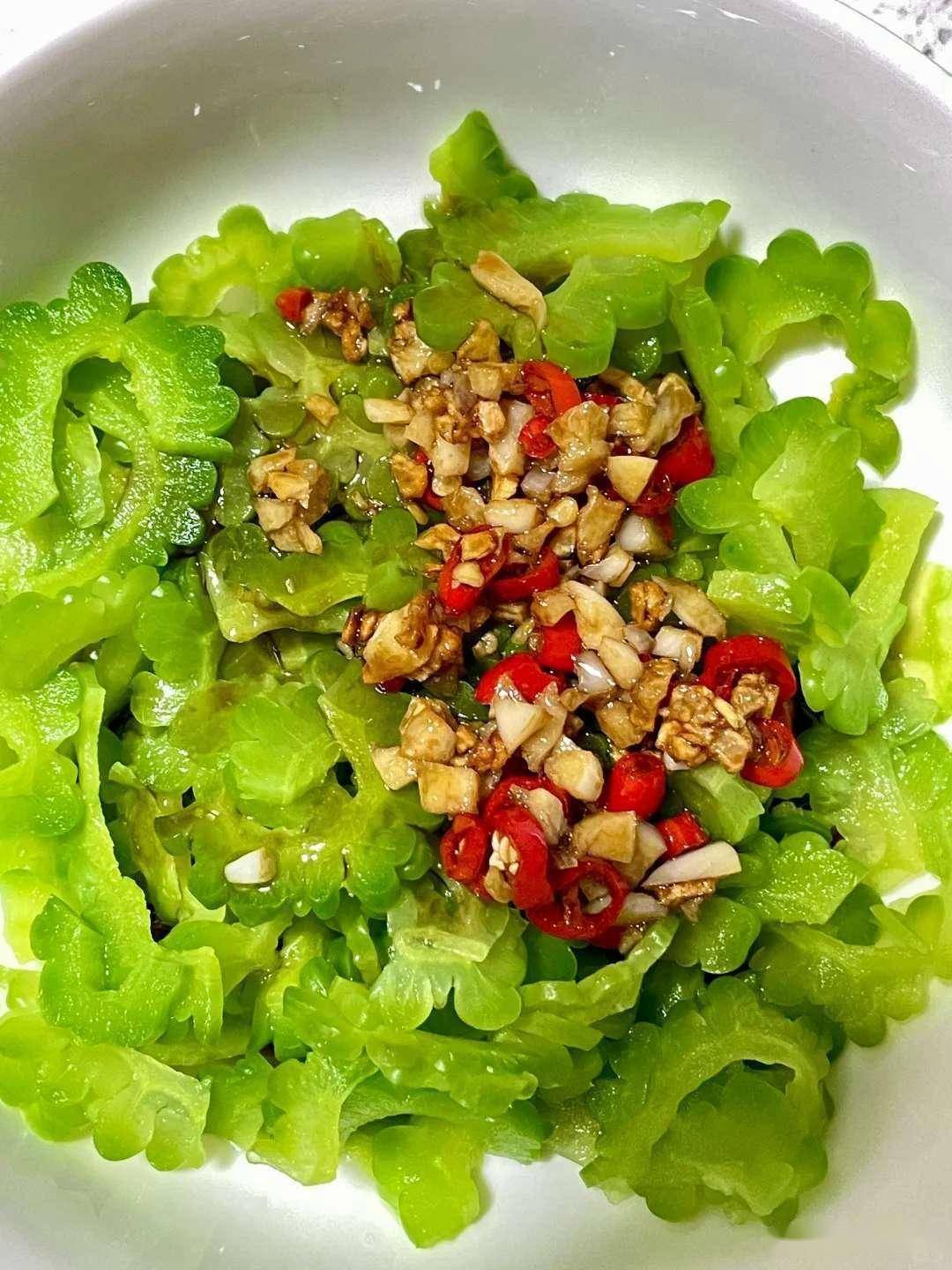 原创            “夏天不排毒，一年堵得慌”入夏后，这4道“排毒菜”记得多吃