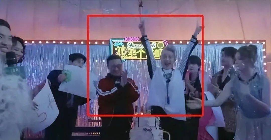 原创            宁静戳破“牵手”真相后，才知汪峰这是以身入局，章子怡也要谢他