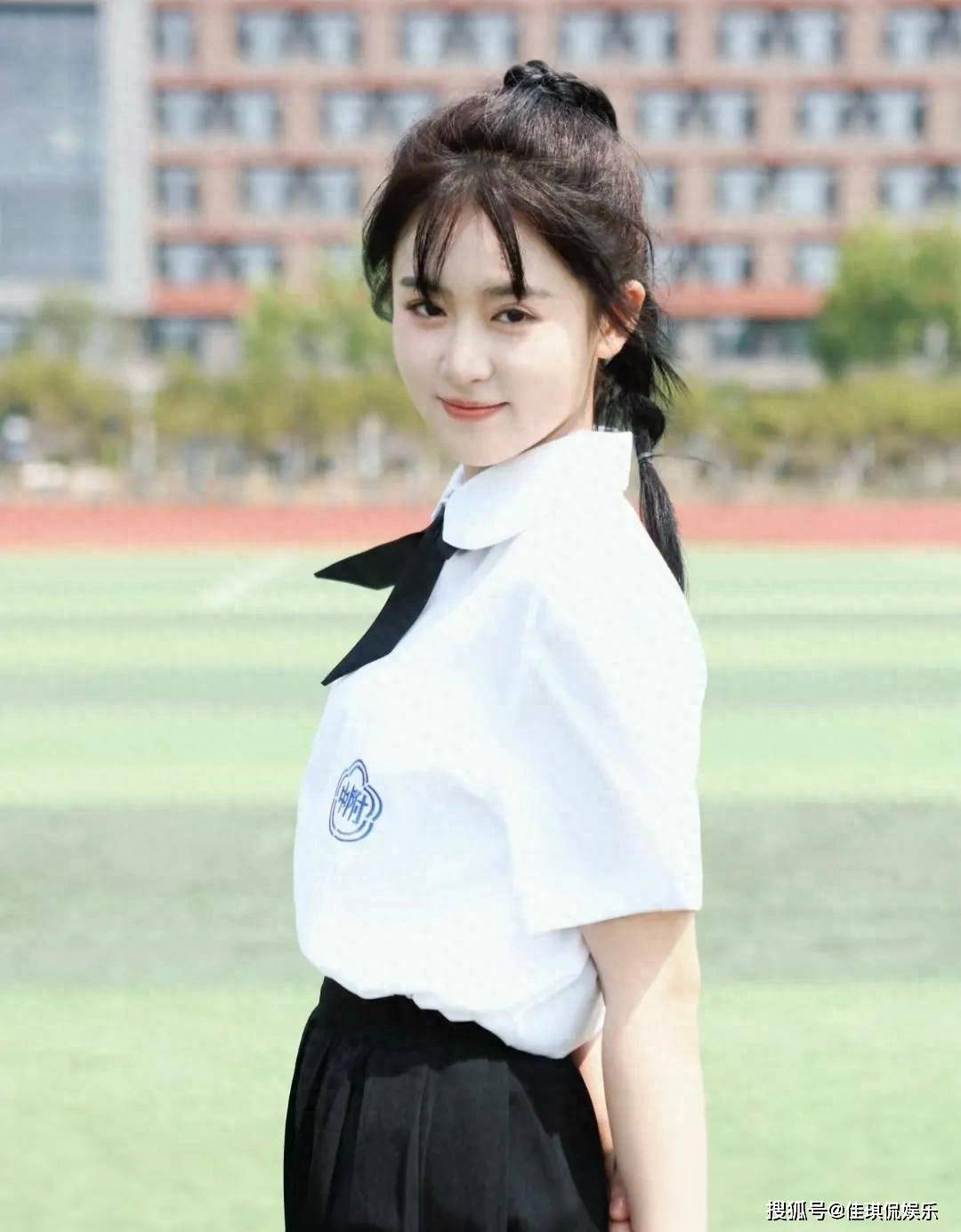 翟一莹重回顶流，韩雨彤直线上升，爆剧女王反超徐艺真重回榜首！