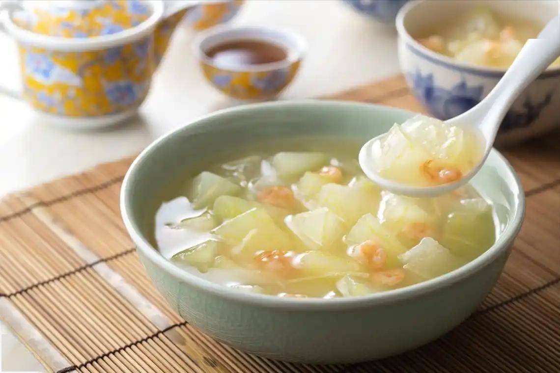 冬瓜是高血糖“杀手”？医生建议：高血糖老人，这些蔬菜适当吃点