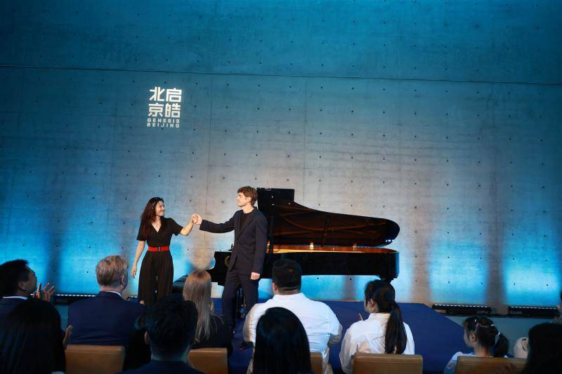 两位钢琴家联手 上演启皓艺术馆之夜音乐会