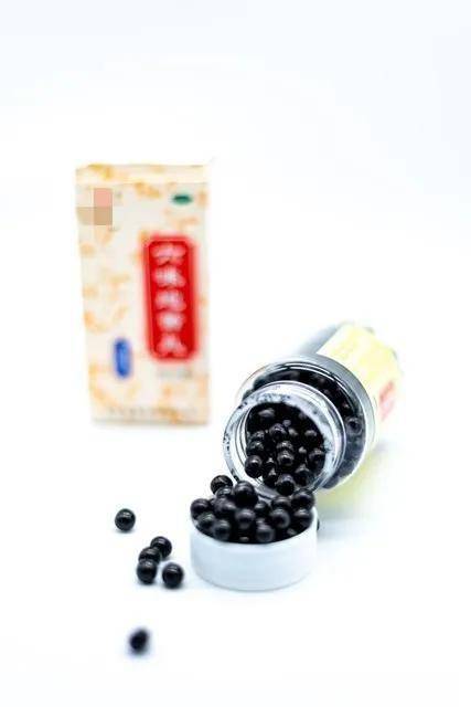 六味地黄丸真能调“三高”？补肾又降脂，看完再吃不踩坑
