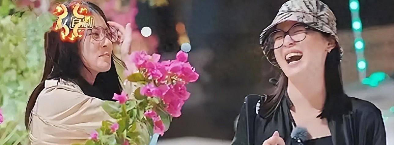 原创            花少最新路透：马思纯一脸不爽，龚俊晒伤让人心疼，C位无人敢说