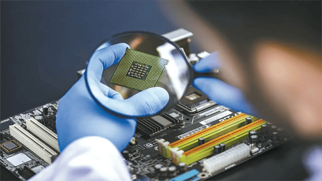 亮出所有筹码给中国看！特朗普打定主意，要和中国促成“大交易”