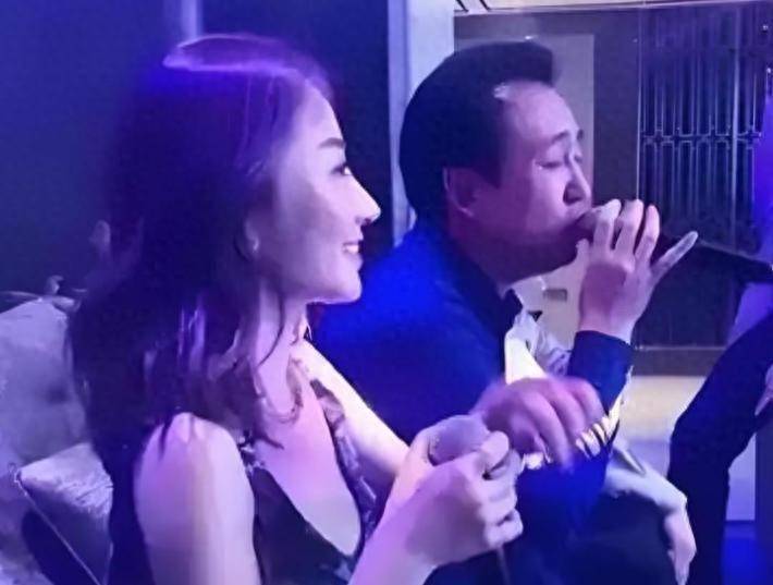 原创            恒大歌舞团长白珊珊：许家印被抓后，她却选择低调嫁给了这个男人