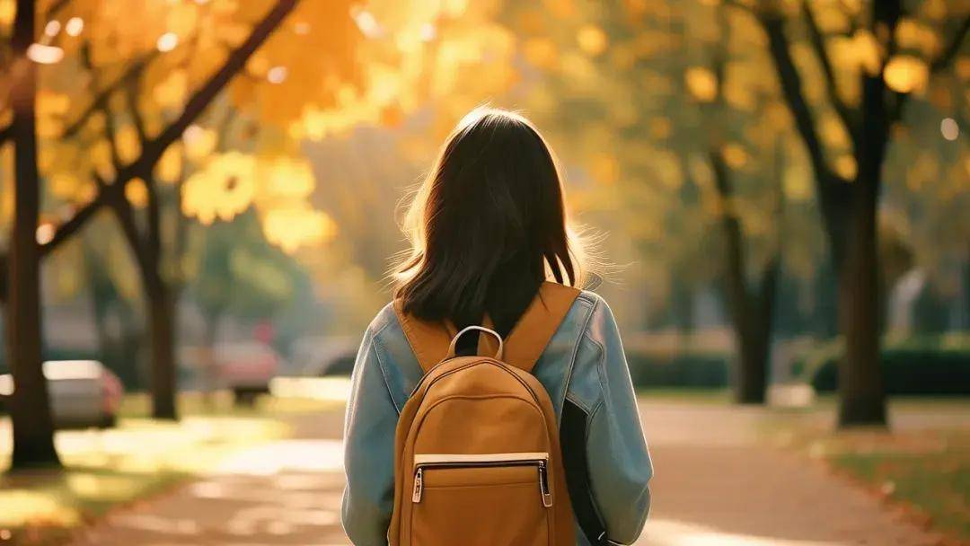 原创            她患抑郁、双相，顶级医院都治不好，为何能康复，成为优秀教师？