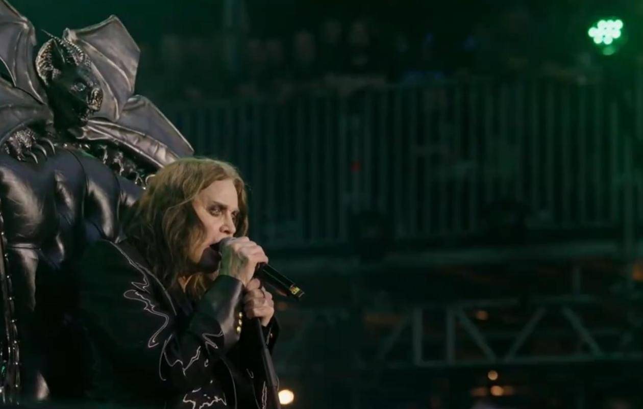 殿堂级音乐人奥兹·奥斯本去世，两周前刚开了告别演唱会，捐出1.4亿英镑