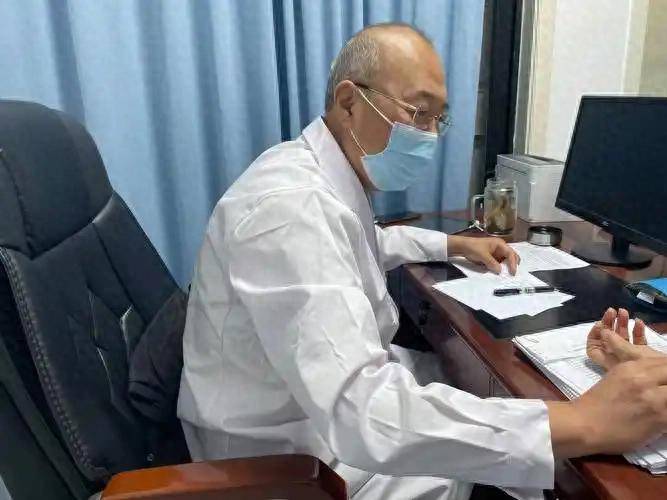 医生发现：男性若长期不抽烟，用不了多长时间，身体或有几个变化