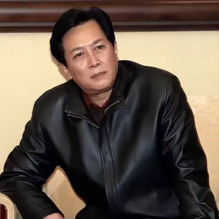 原创            唐国强劝年轻人少上综艺，曾坚持，现为何反而参与？